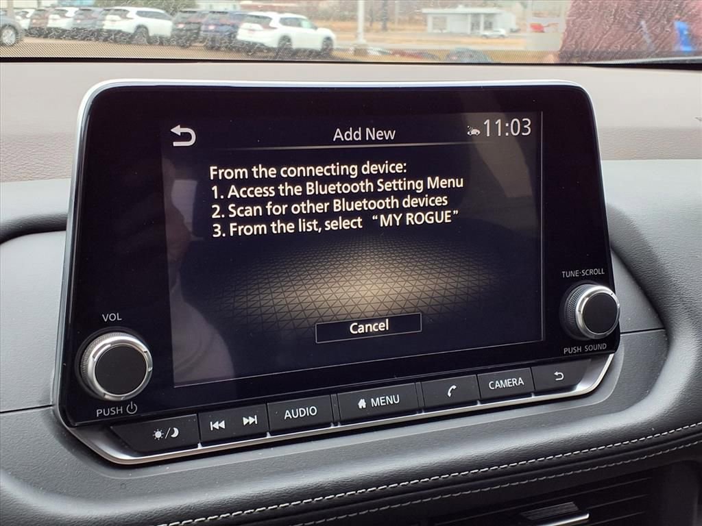 Used 2023 Nissan Rogue SV image 6