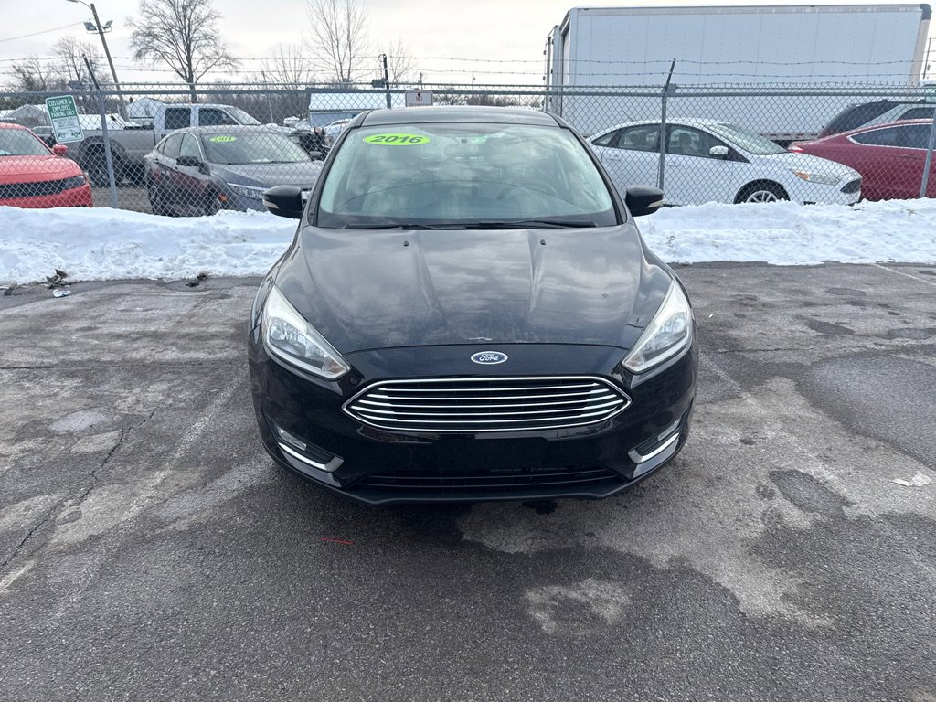 Used 2016 Ford Focus Titanium image 1