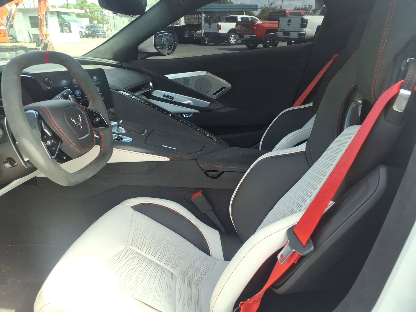 Used 2023 Chevrolet Corvette Stingray Premium Cpe RWD image 17