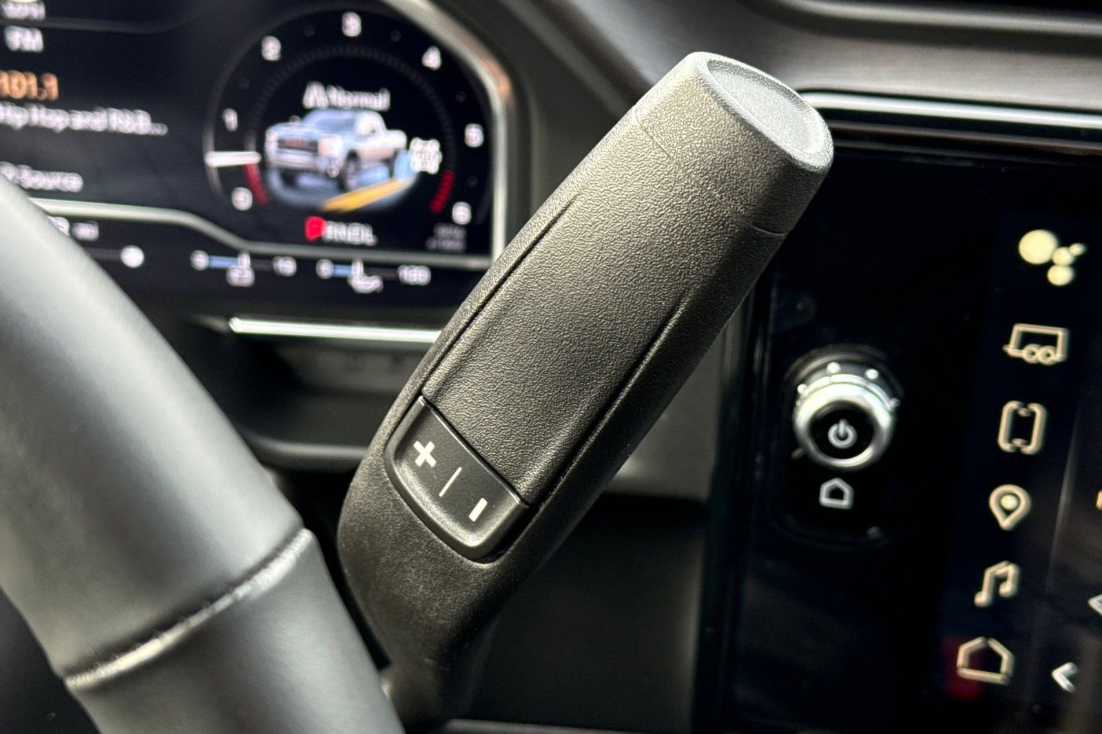 Used 2024 GMC Sierra 2500 AT4 w/ AT4 Preferred Package image 21