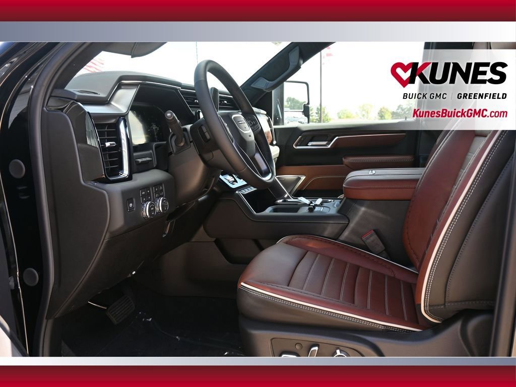 New 2026 GMC Sierra 3500 Denali Ultimate AWD/4WD image 18