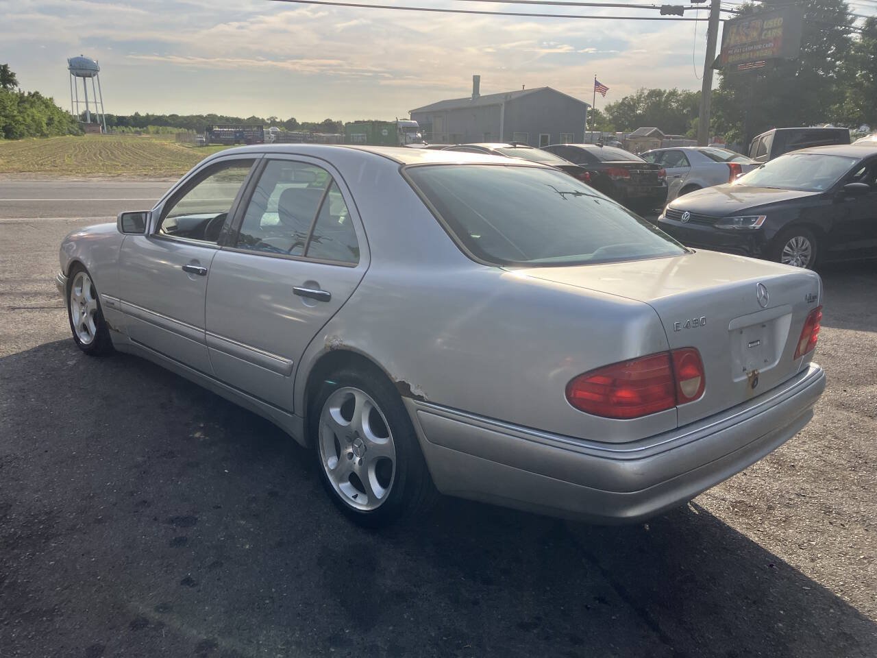 Used 1999 Mercedes-Benz E 430 Sedan image 9