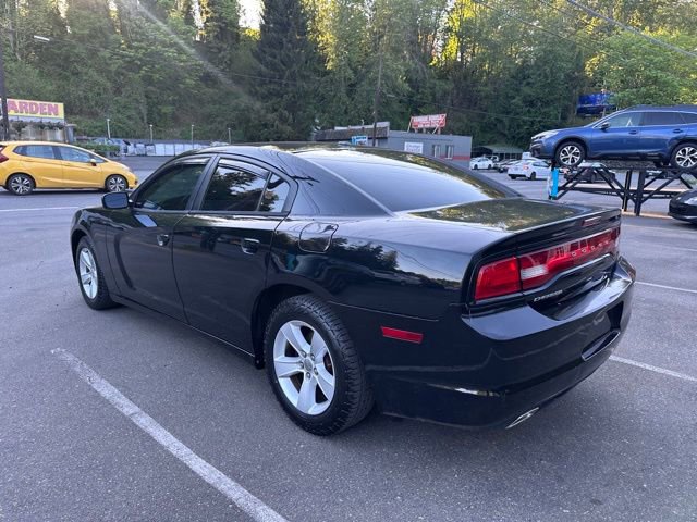 Used 2014 Dodge Charger SE w/ Connectivity Group RWD image 7
