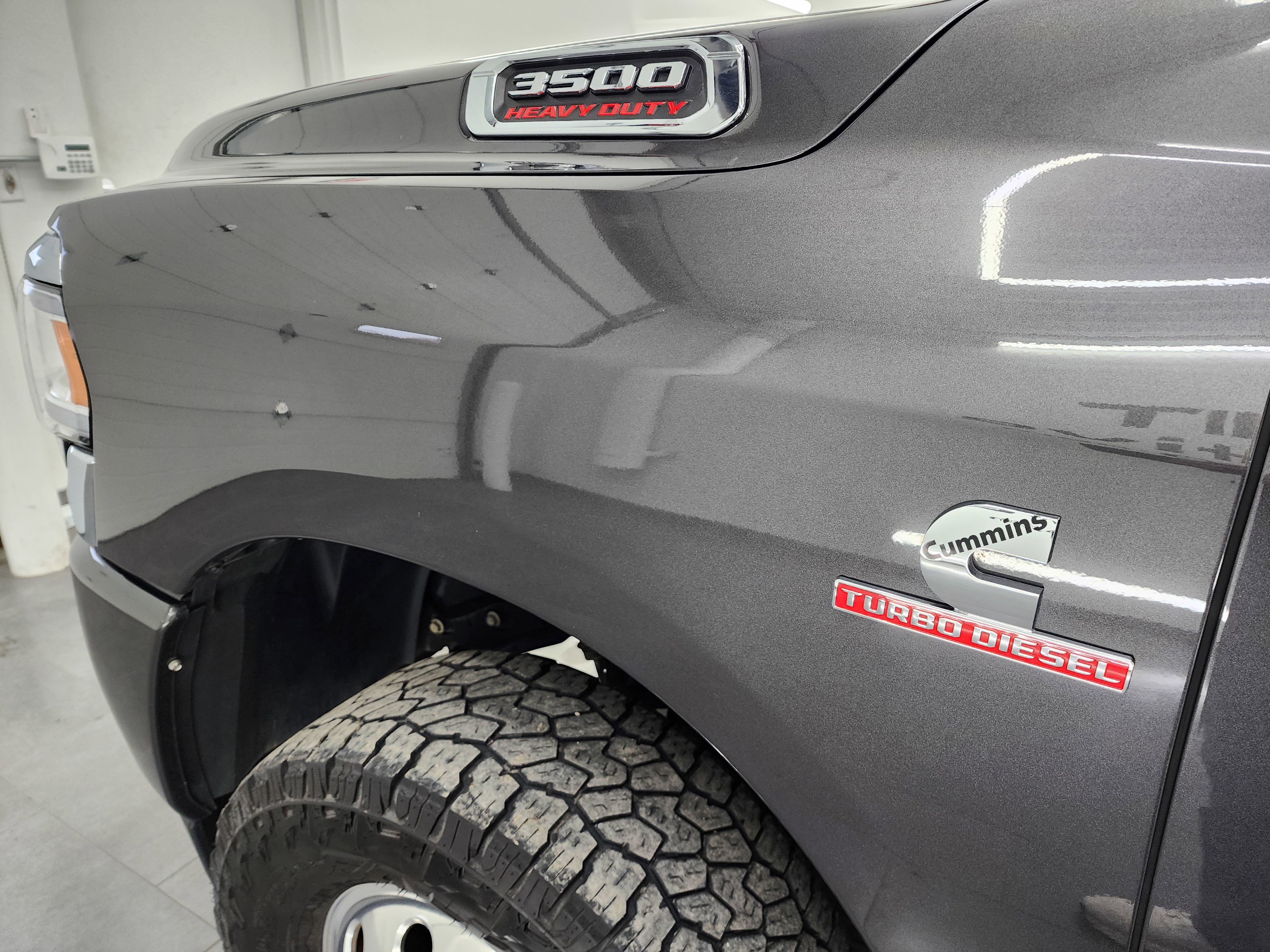 Used 2024 RAM 3500 Laramie w/ Safety Group image 38