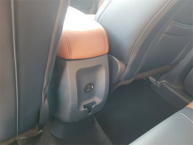 Used 2022 Ford Maverick Lariat image 7