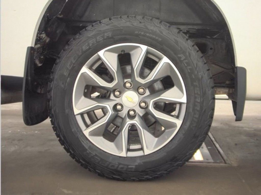 Used 2020 Chevrolet Silverado 1500 LT image 22