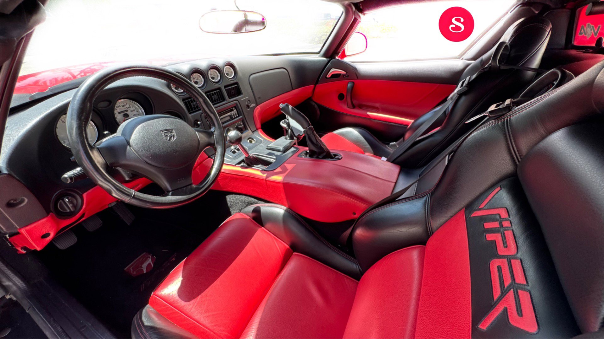 Used 2001 Dodge Viper RT/10 RWD image 15