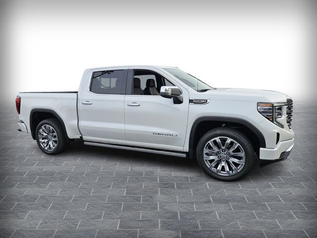 Used 2025 GMC Sierra 1500 Denali image 3
