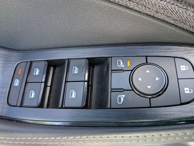 Used 2021 Nissan Rogue SV AWD/4WD image 13