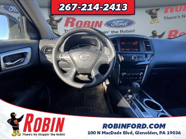 Used 2014 Nissan Pathfinder S AWD/4WD image 10