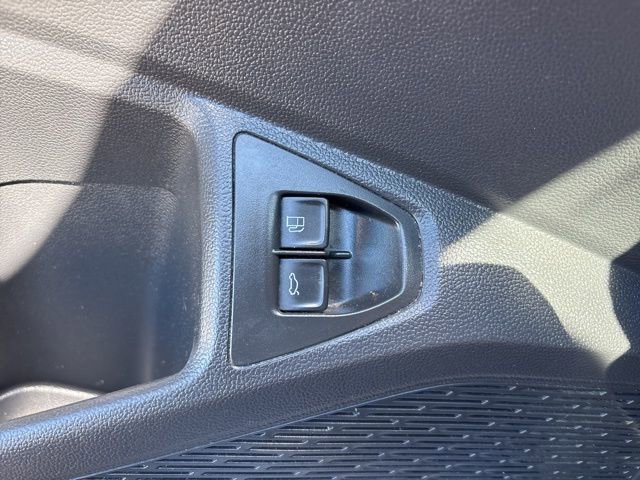 Used 2022 Volkswagen Jetta SE FWD image 16
