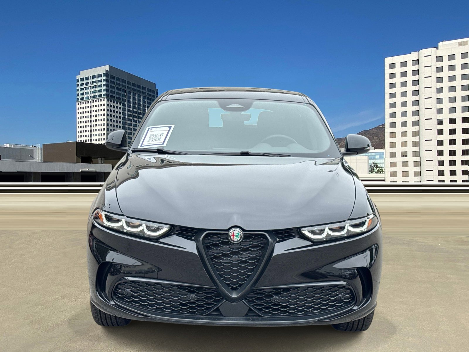 Used 2025 Alfa Romeo Tonale AWD/4WD image 2