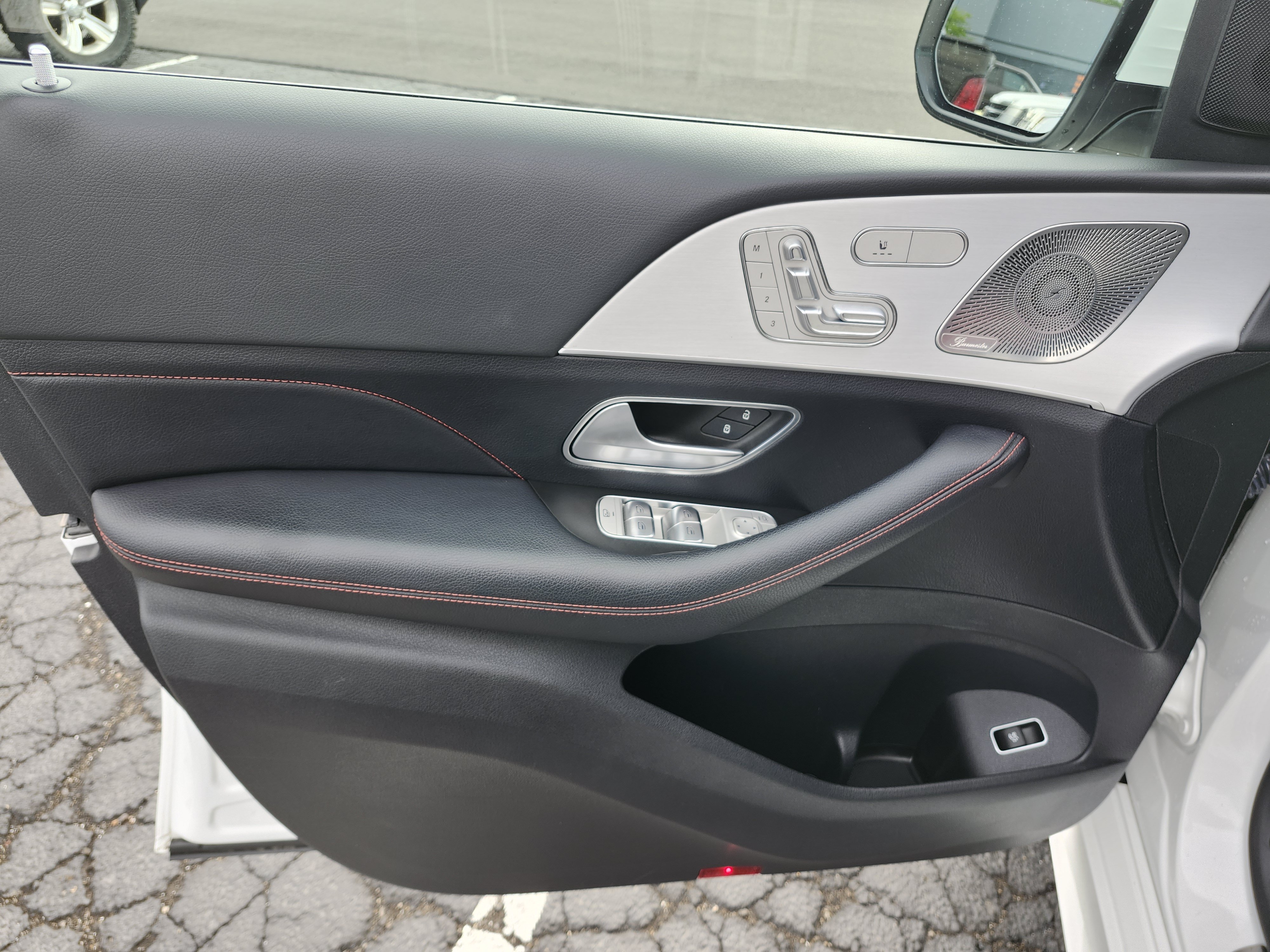 Used 2023 Mercedes-Benz GLE 53 AMG 4MATIC image 29