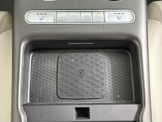 New 2026 Genesis GV60 RWD image 19