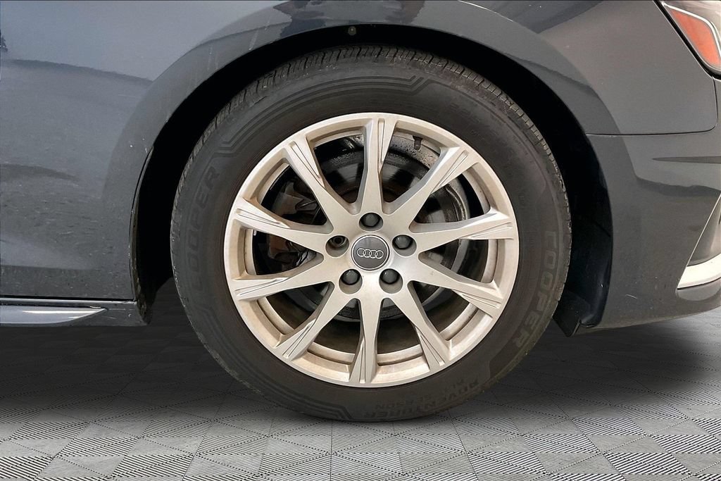 Used 2021 Audi A4 2.0T Premium w/ Convenience Package AWD/4WD image 32
