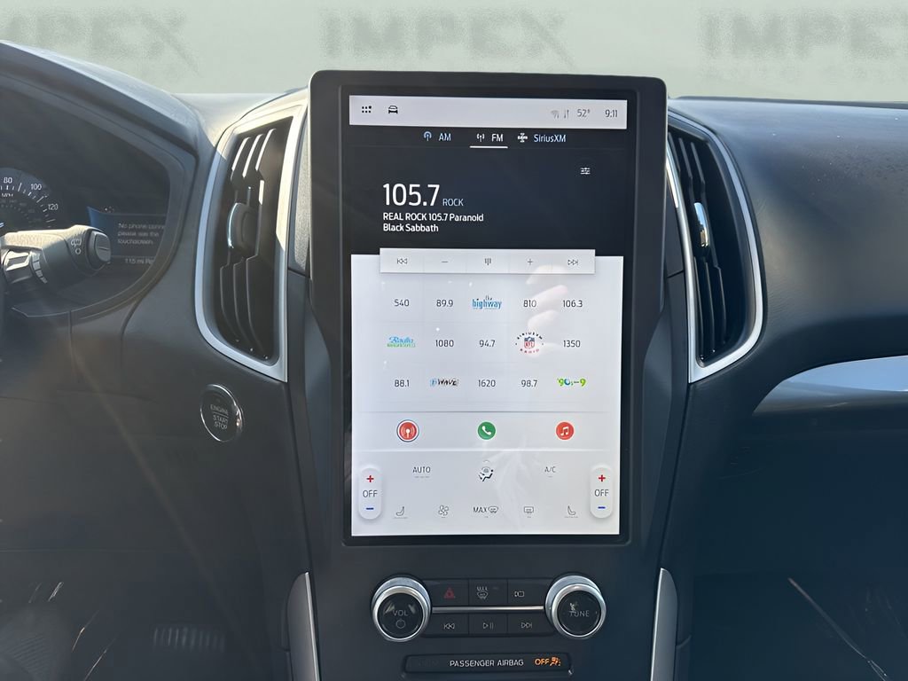 Used 2023 Ford Edge SEL image 19