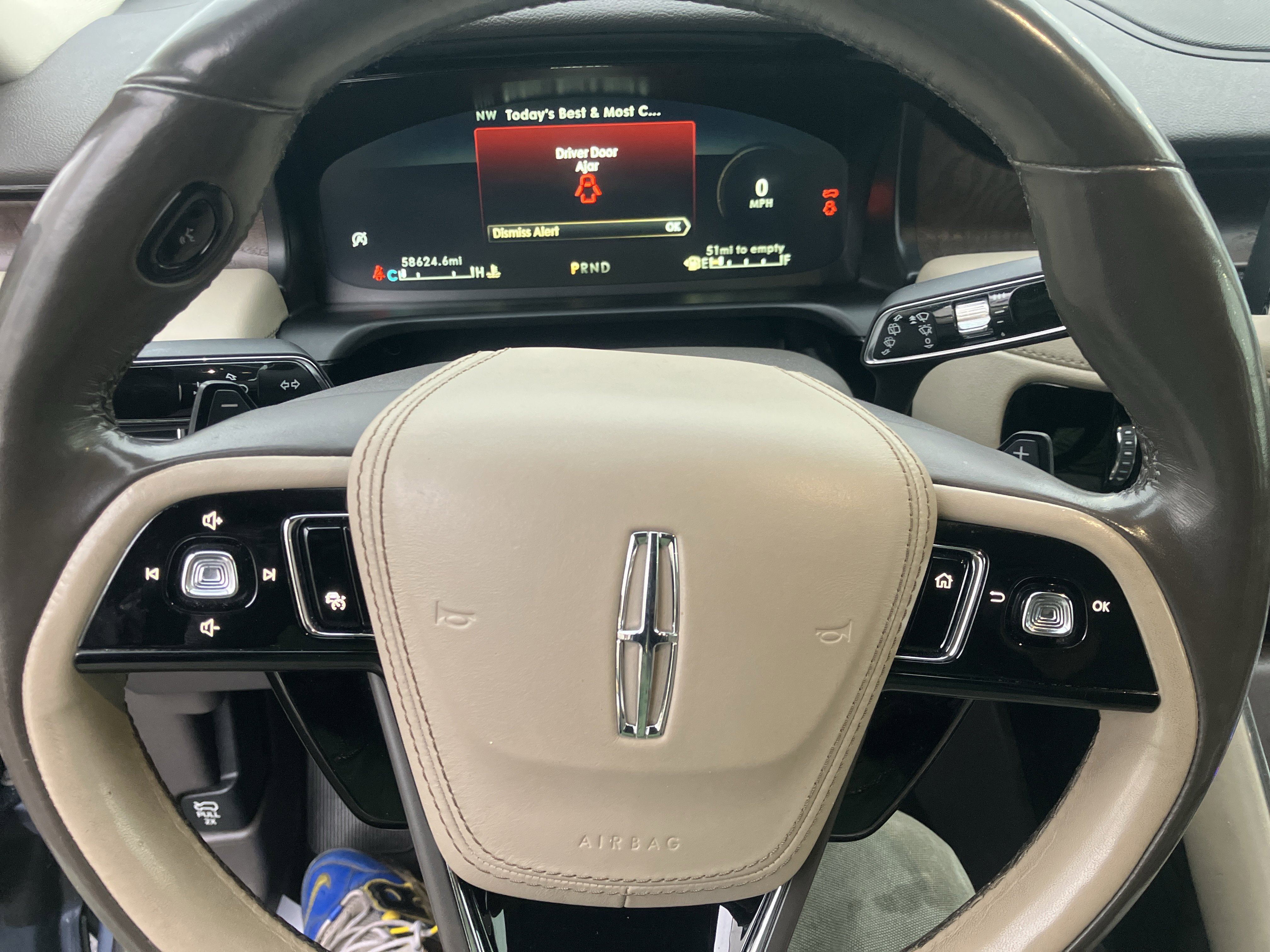 Used 2021 Lincoln Aviator Reserve w/ Equipment Group 202A AWD/4WD image 24