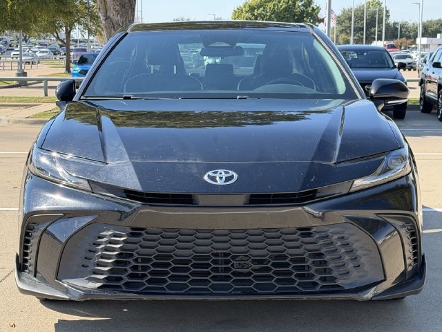 Certified 2025 Toyota Camry SE FWD image 8