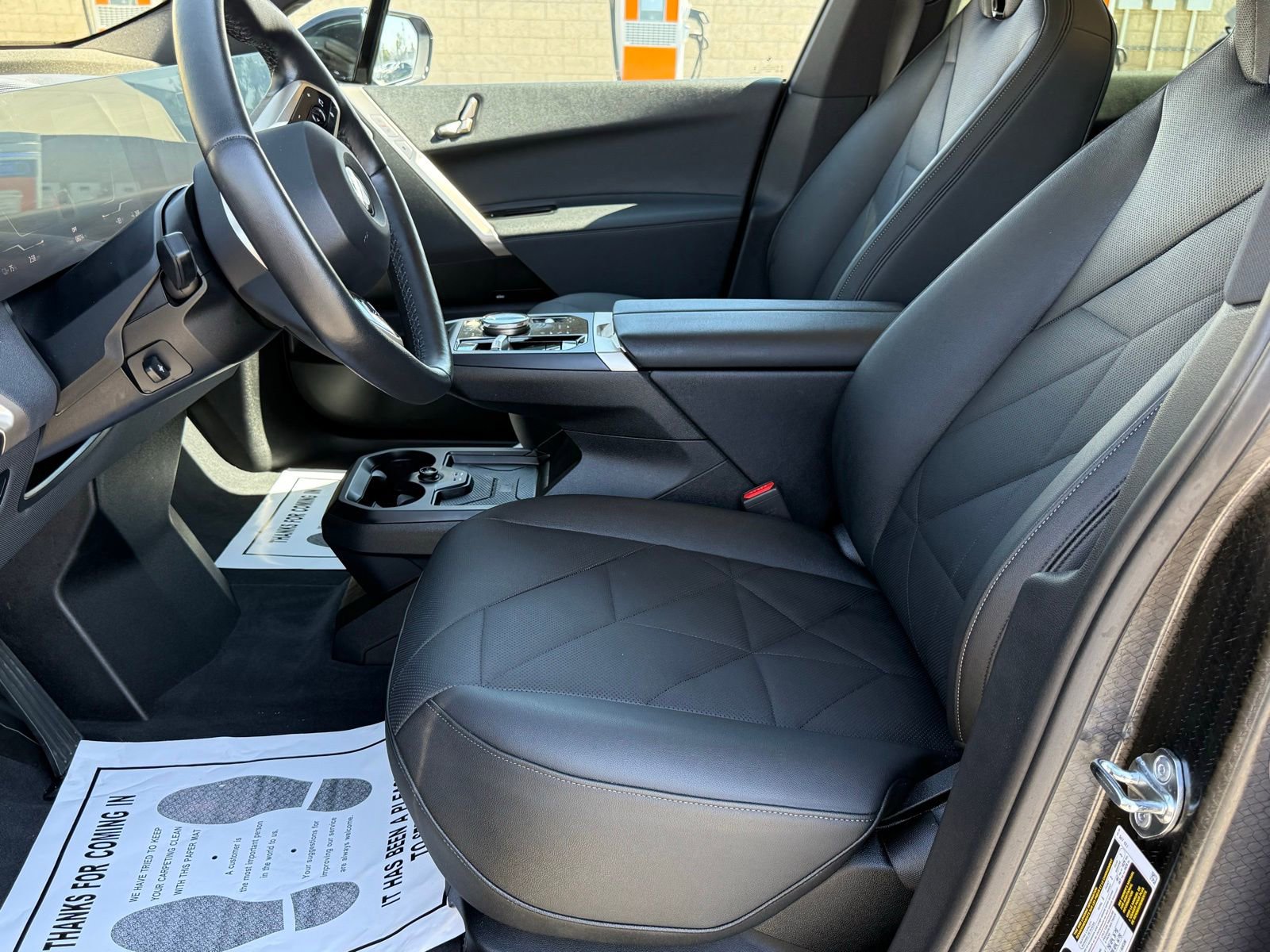 Used 2026 BMW iX xDrive60 image 21