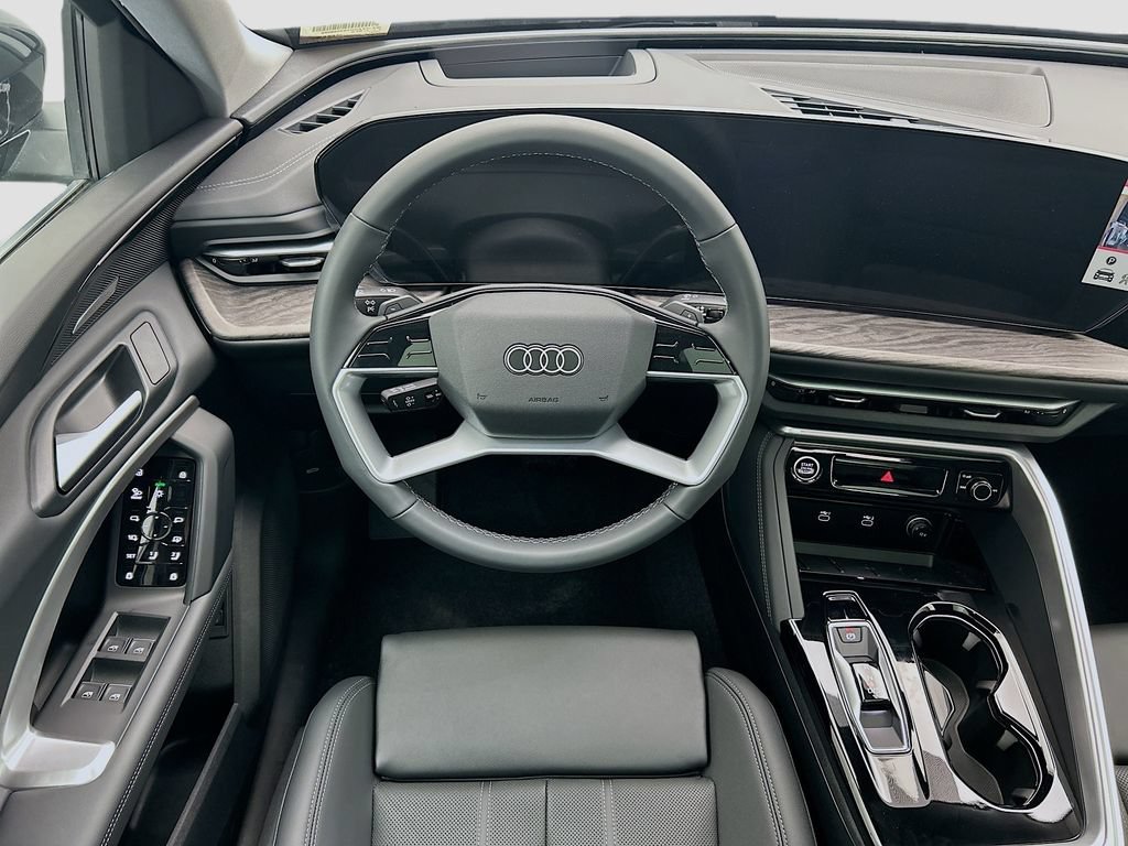 Certified 2025 Audi Q5 Premium AWD/4WD image 10