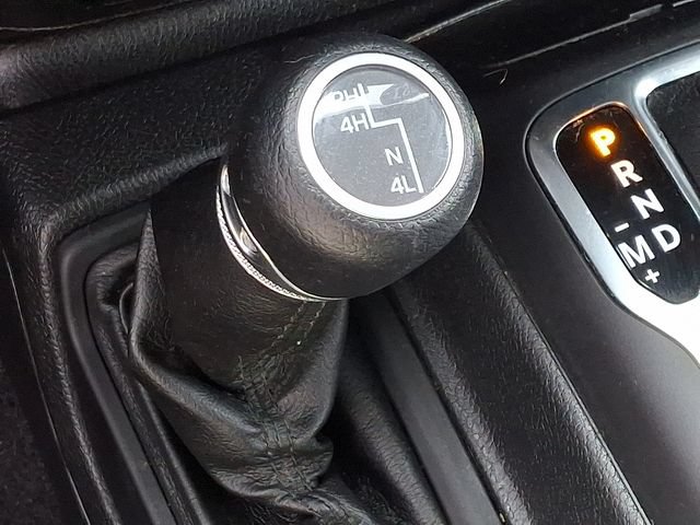 Used 2021 Jeep Wrangler Unlimited Sport AWD/4WD image 23