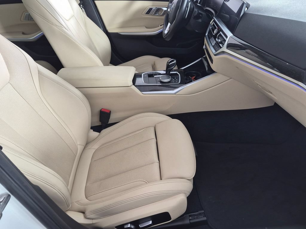 Used 2022 BMW 330i Sedan w/ Premium Package RWD image 33