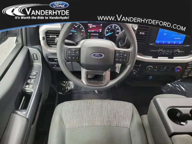 Used 2023 Ford F150 XLT image 13