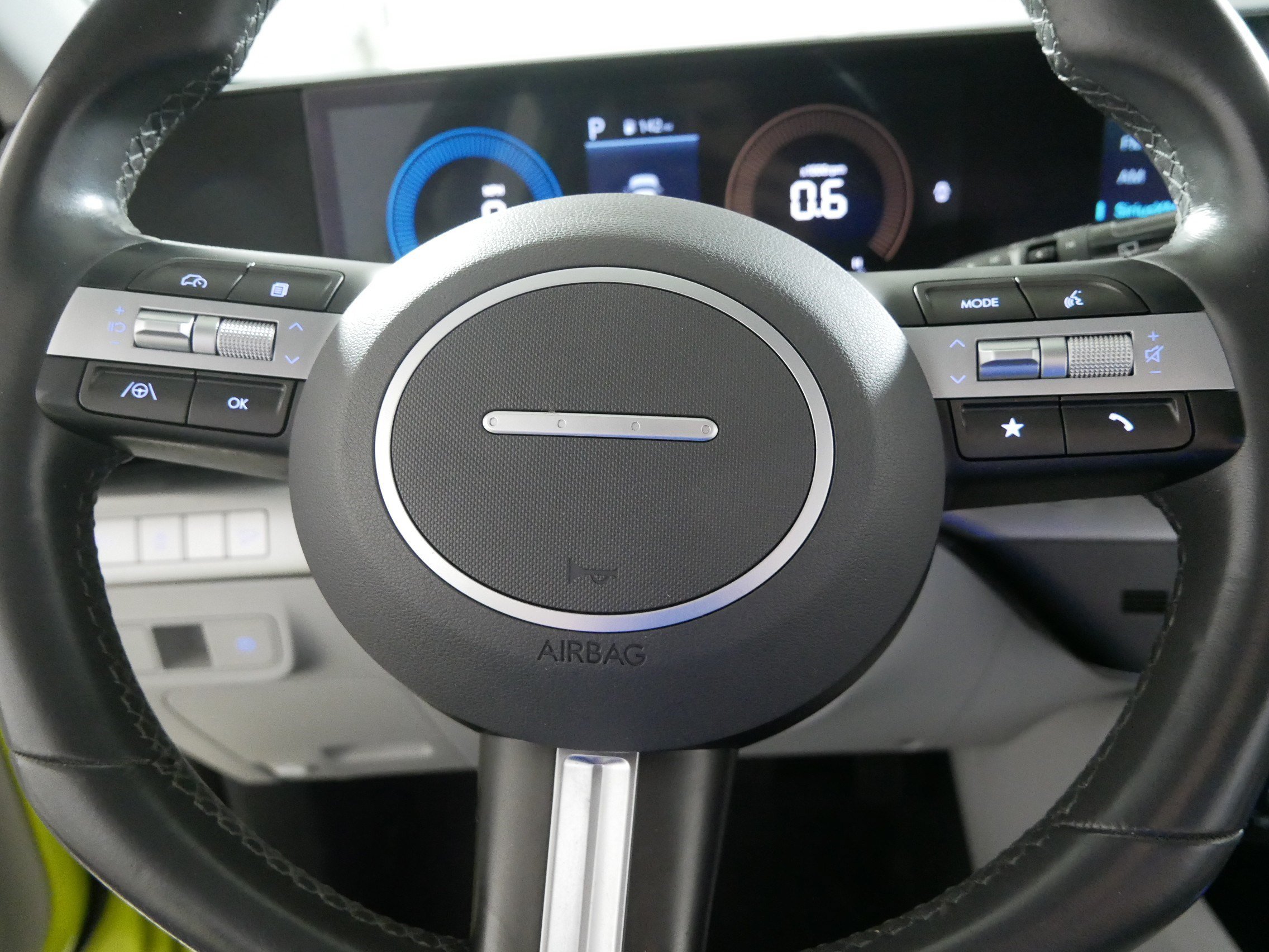Used 2025 Hyundai Kona SEL AWD/4WD image 25