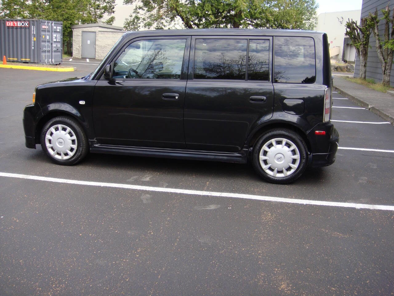 Used 2006 Scion xB FWD image 8