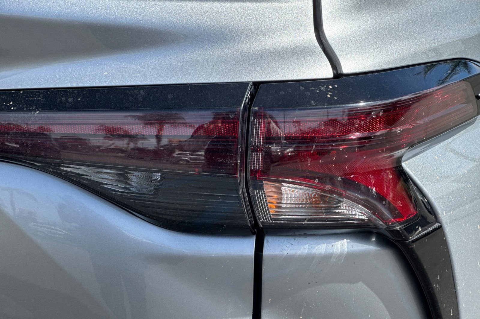 Certified 2023 Toyota Sienna XLE image 38