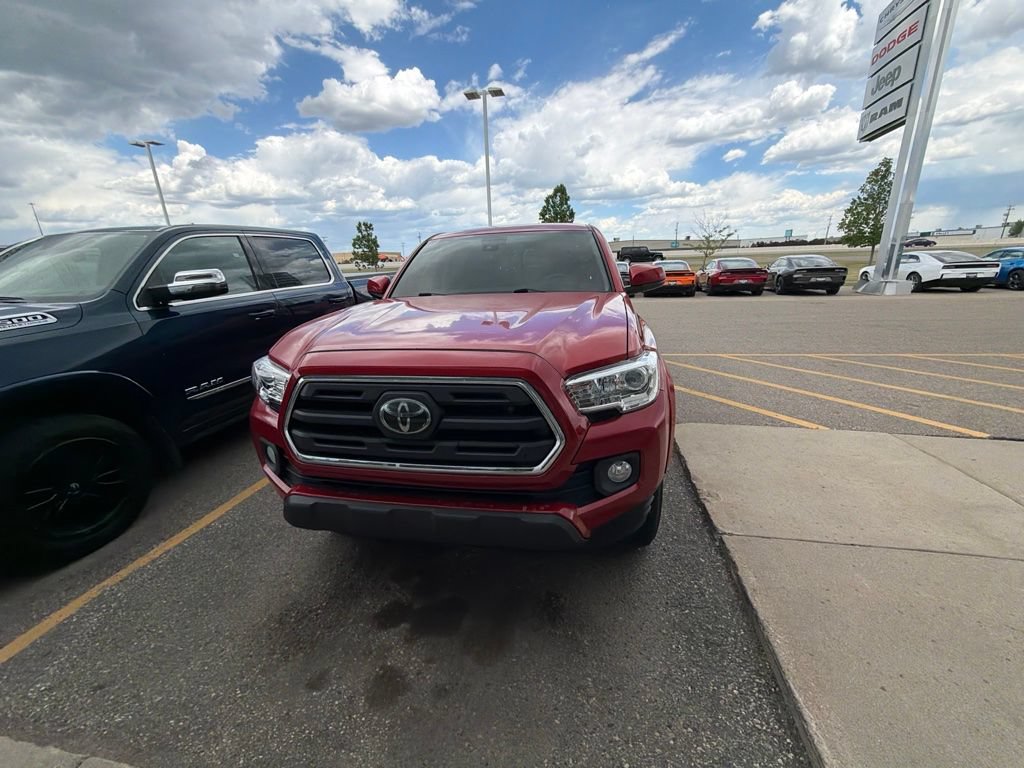 Used 2019 Toyota Tacoma SR5 RWD image 9