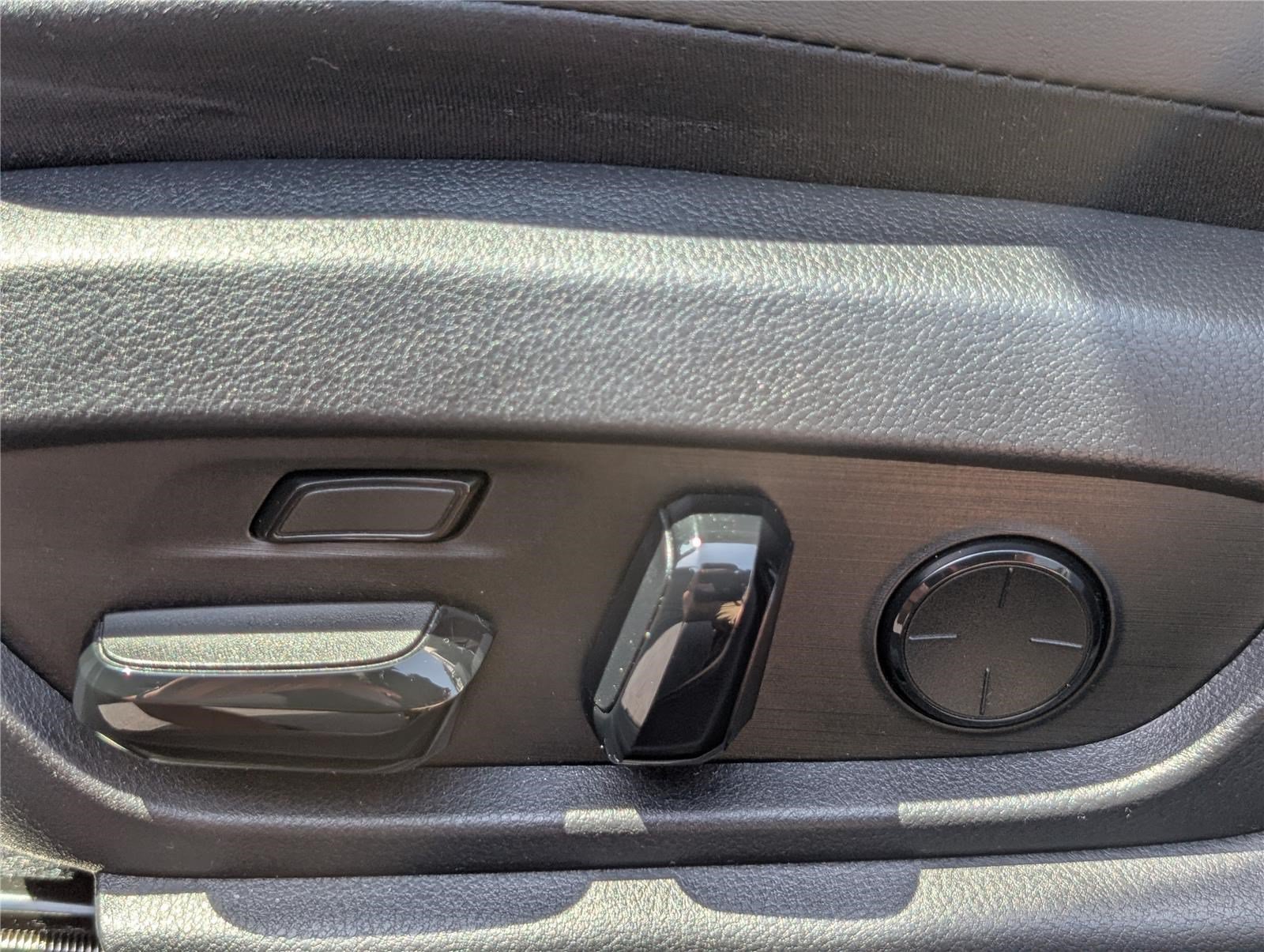 Used 2019 Lexus ES 350 w/ Accessory Package FWD image 22