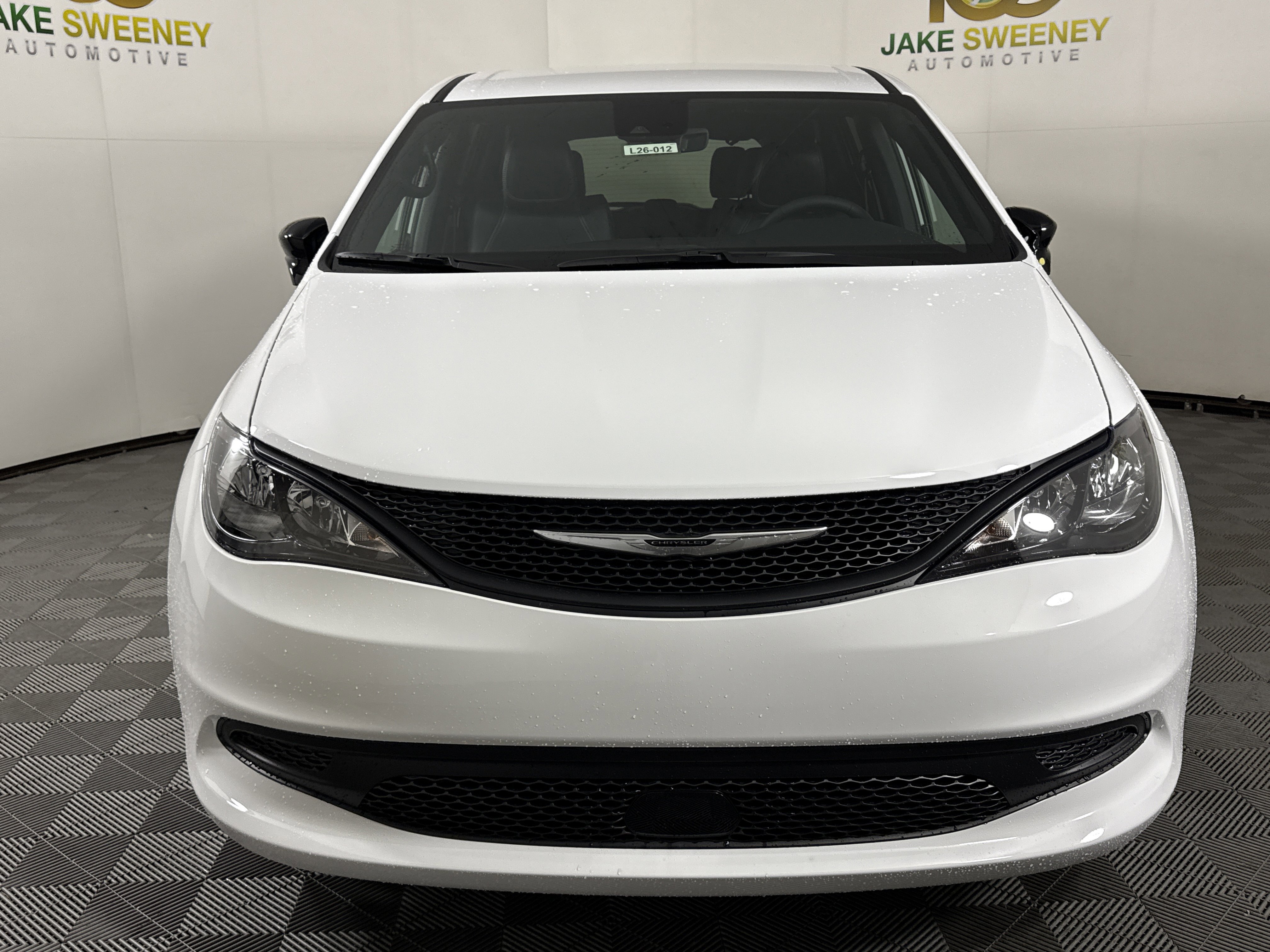 New 2026 Chrysler Voyager LX image 3