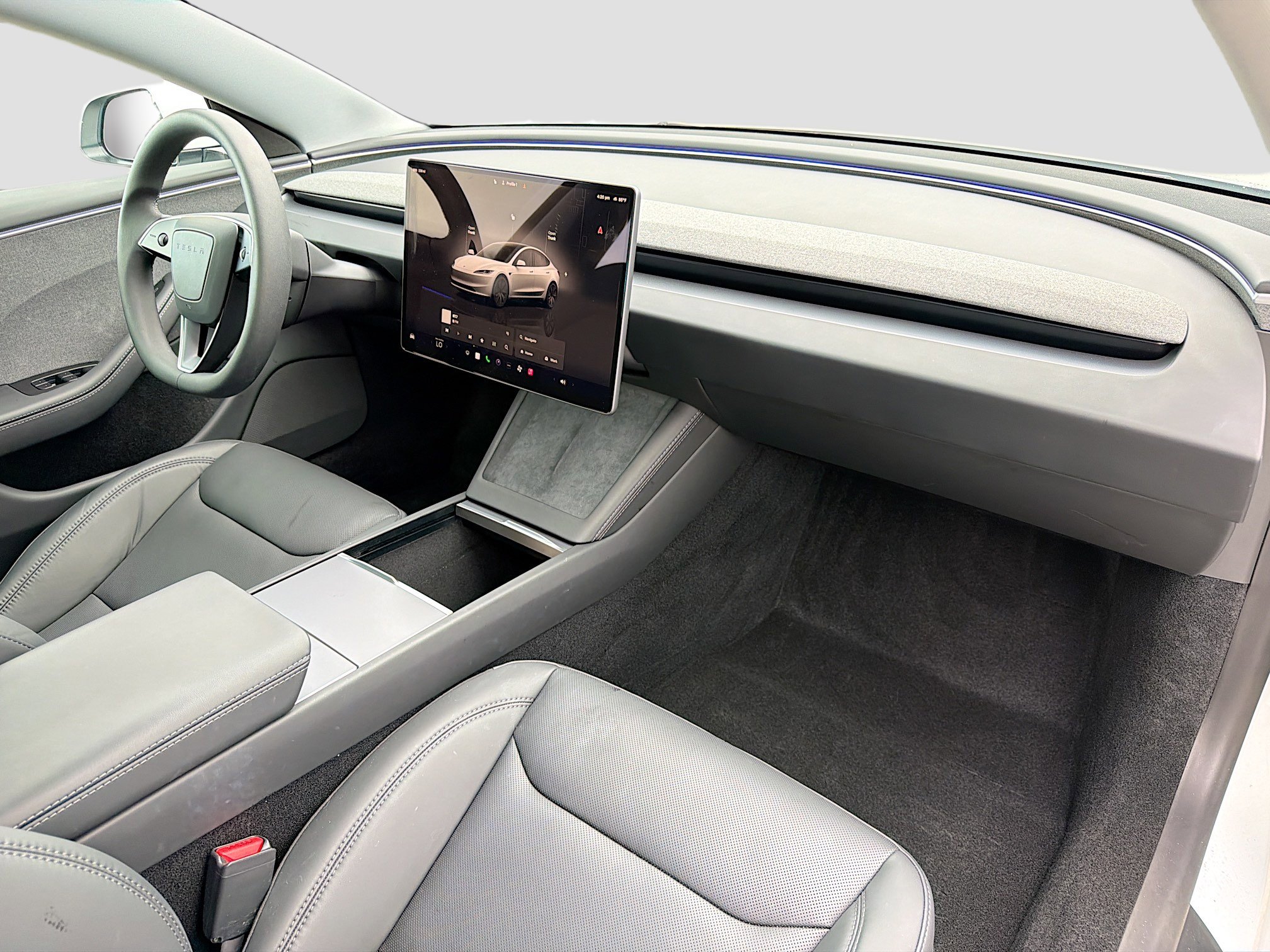 Used 2024 Tesla Model 3 Standard Range image 14