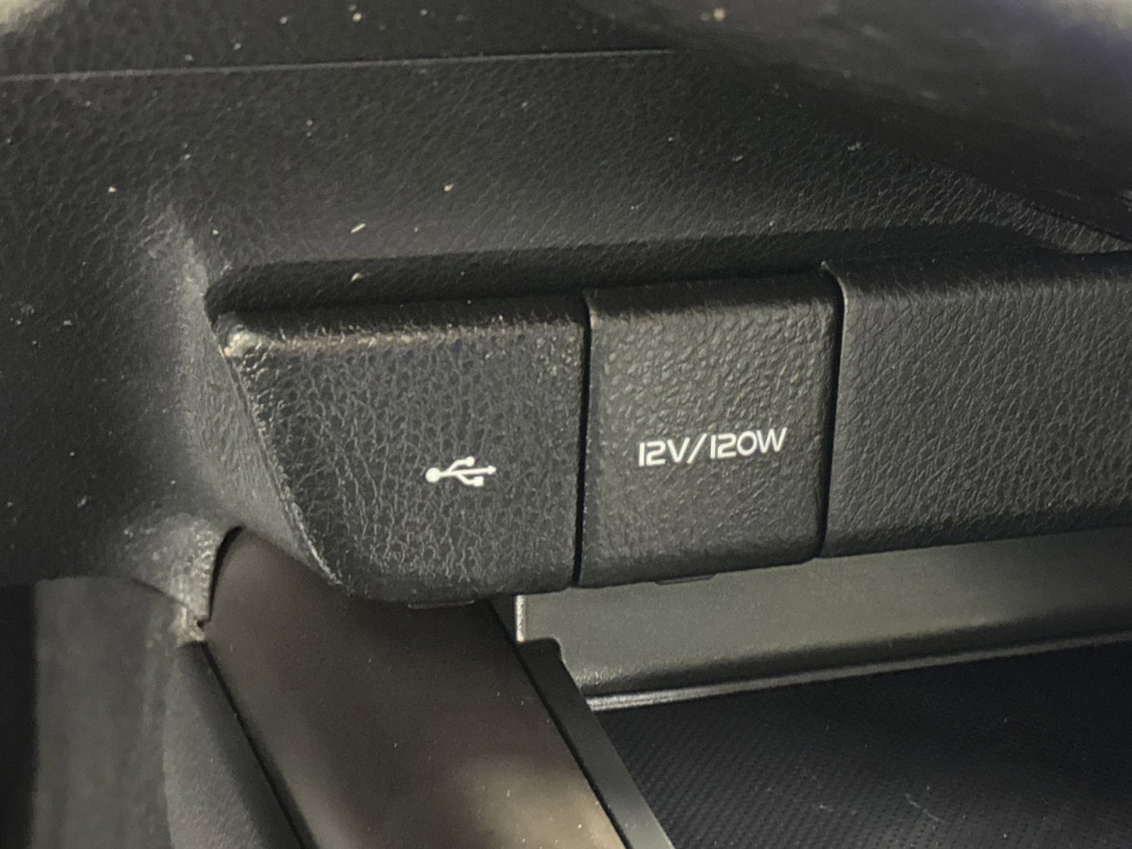 Used 2024 Toyota Camry LE image 34