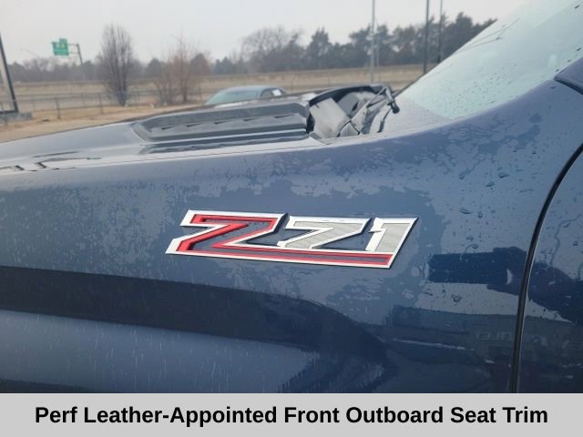 Used 2022 Chevrolet Silverado 2500 LTZ image 8