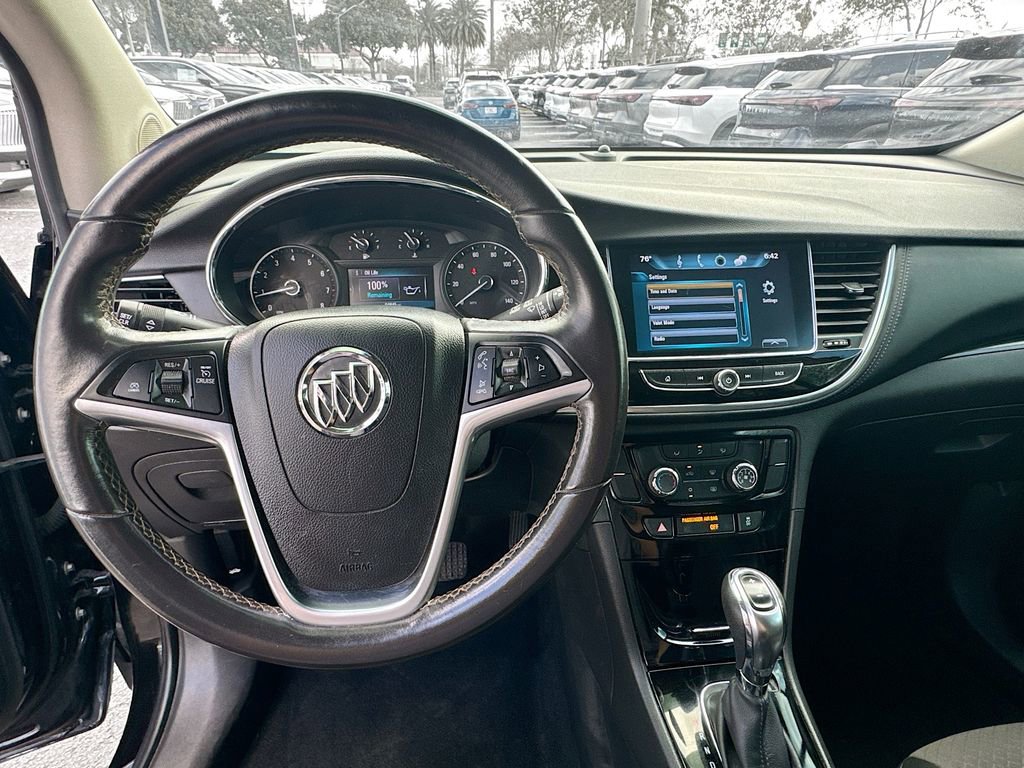 Used 2021 Buick Encore Preferred image 12