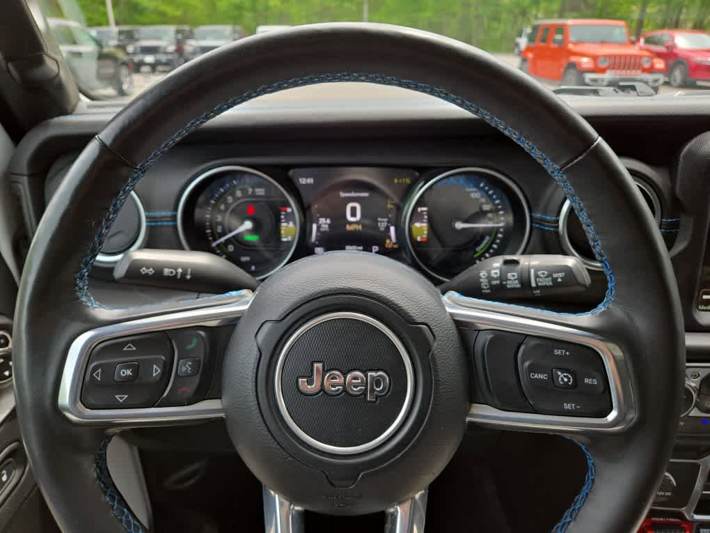 Used 2023 Jeep Wrangler Unlimited Rubicon 4xe w/ Cold Weather Group AWD/4WD image 21
