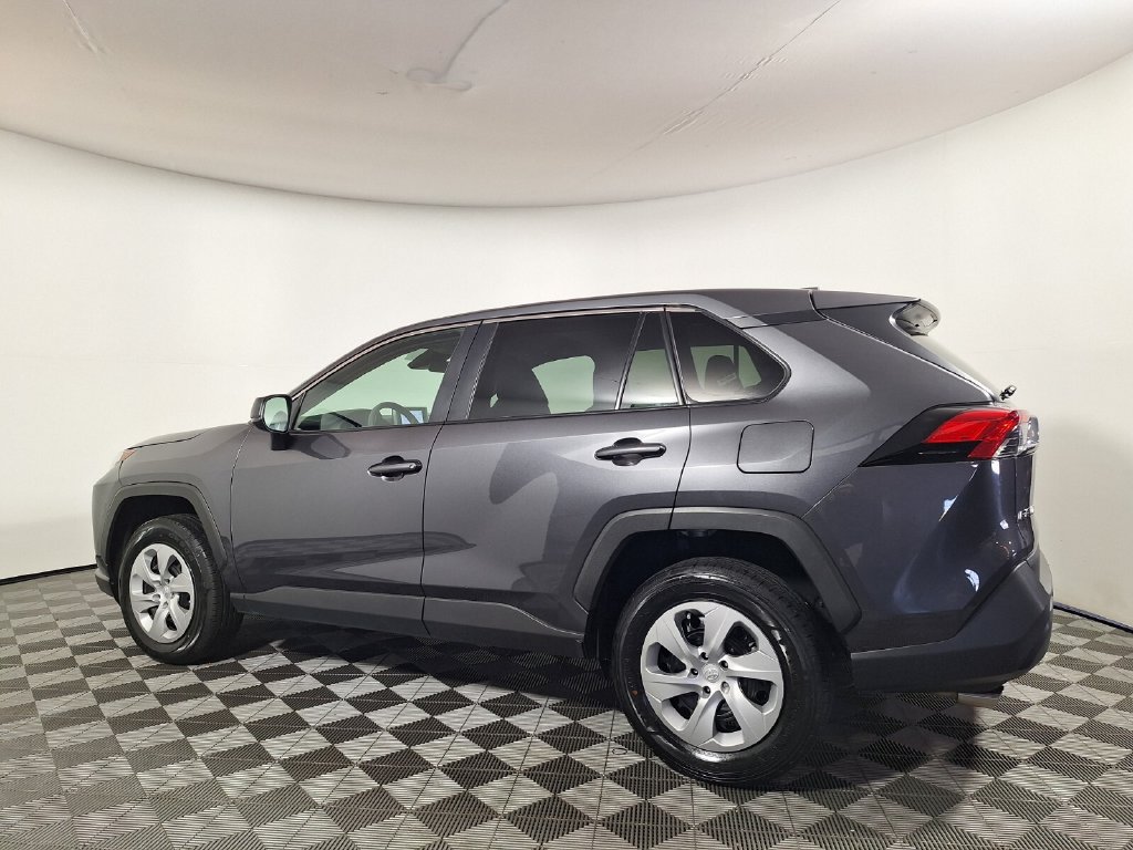 Used 2025 Toyota RAV4 LE FWD image 7