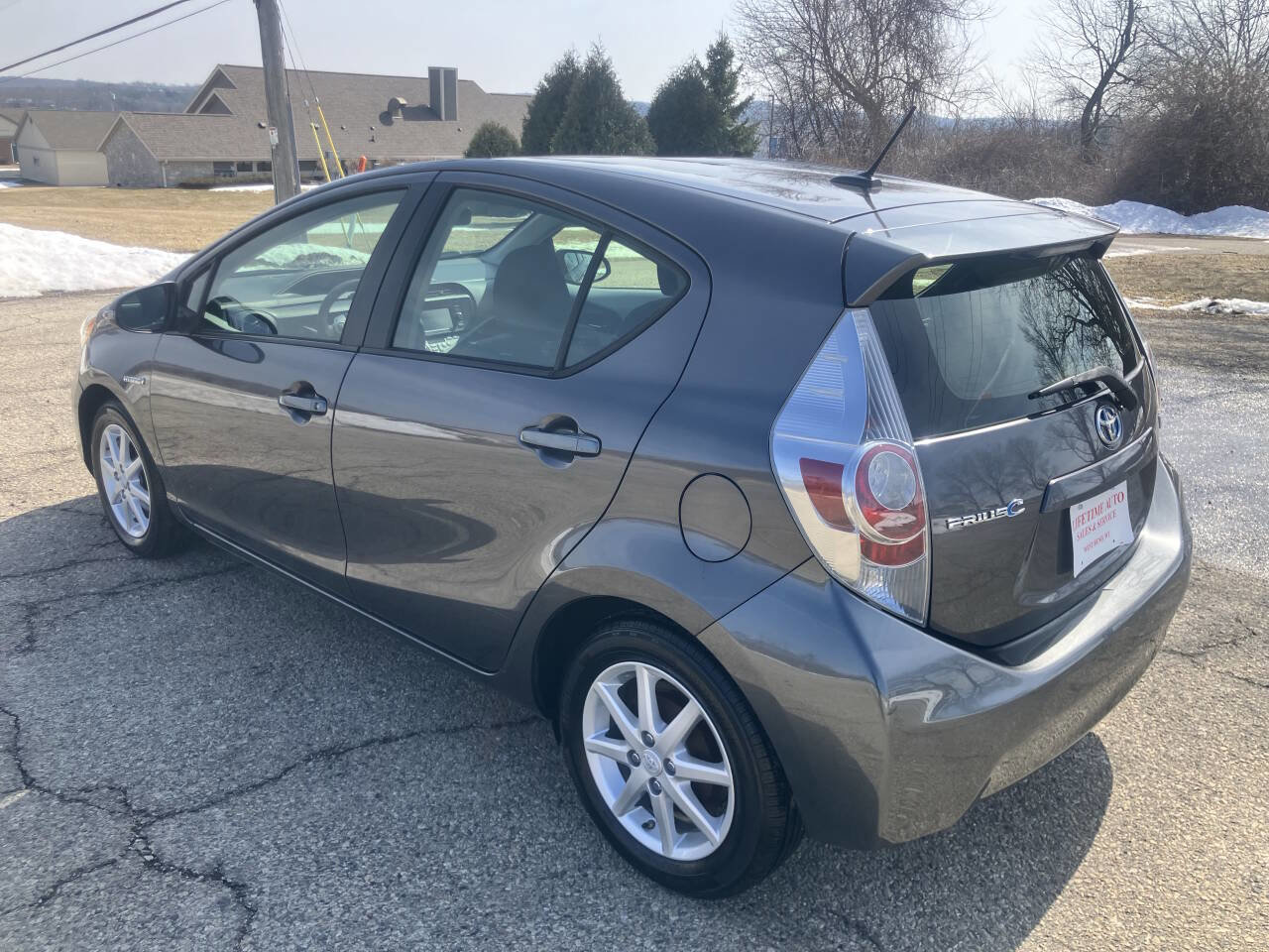 Used 2014 Toyota Prius C Three FWD image 3