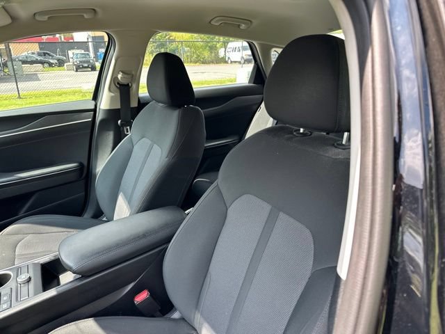 Used 2022 Kia K5 LX FWD image 8