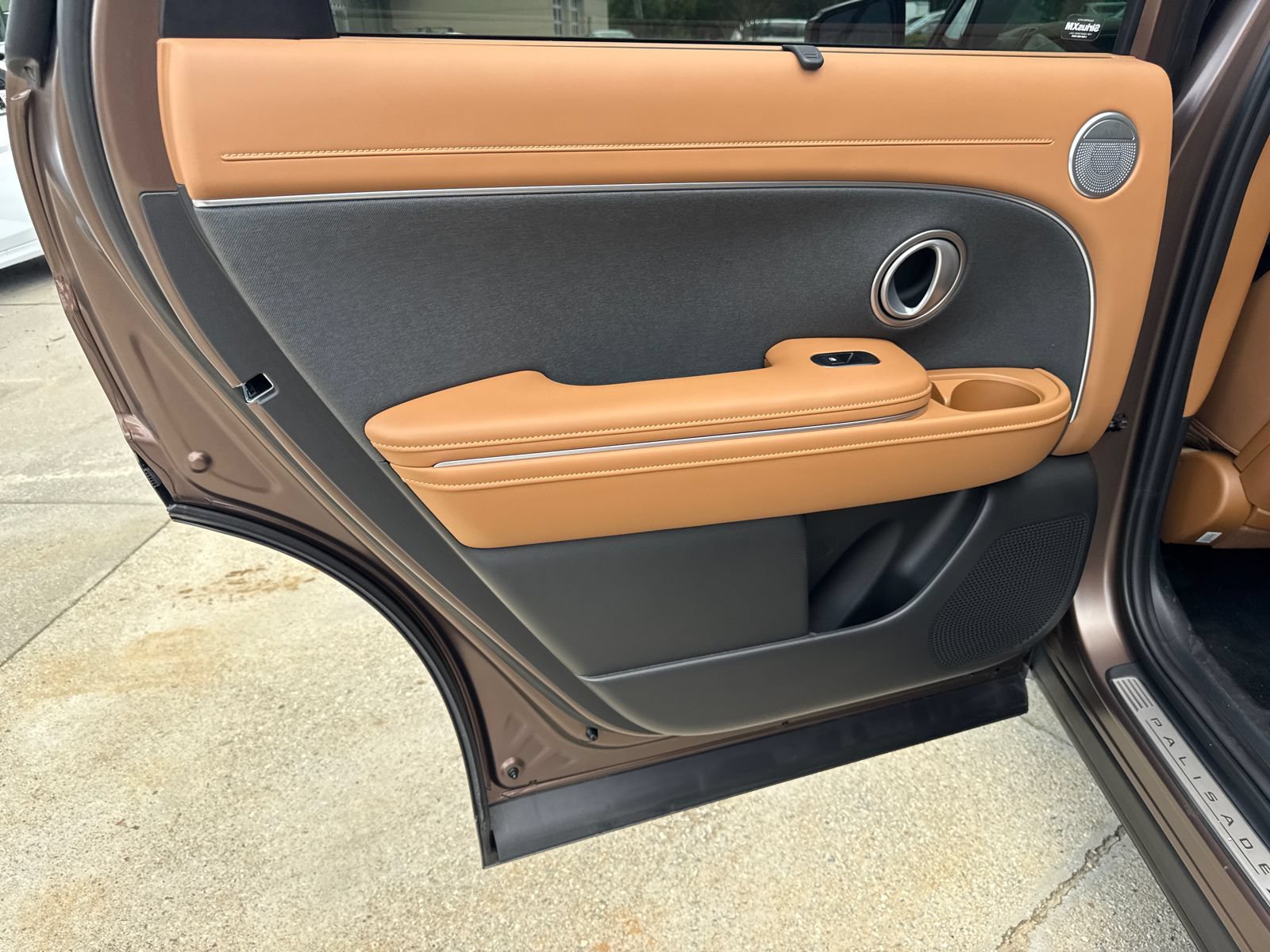 New 2026 Hyundai Palisade Calligraphy FWD image 23
