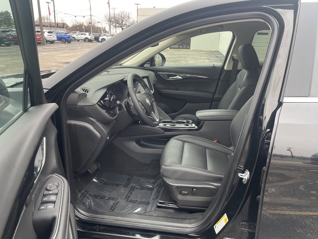 Used 2023 Buick Envision Essence image 20