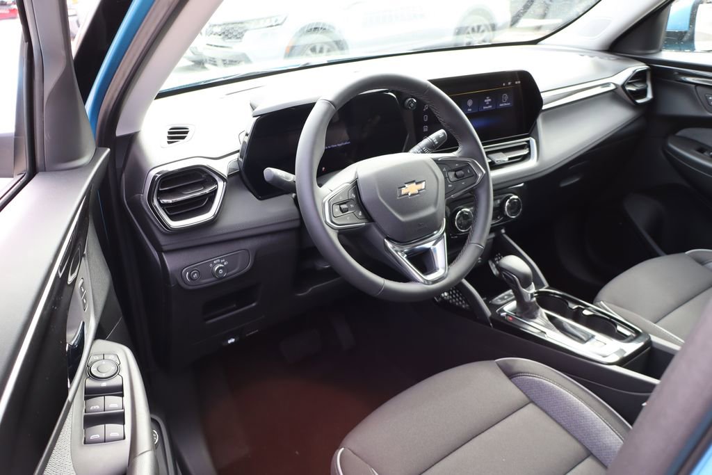 New 2026 Chevrolet TrailBlazer LT w/ Convenience Package image 9