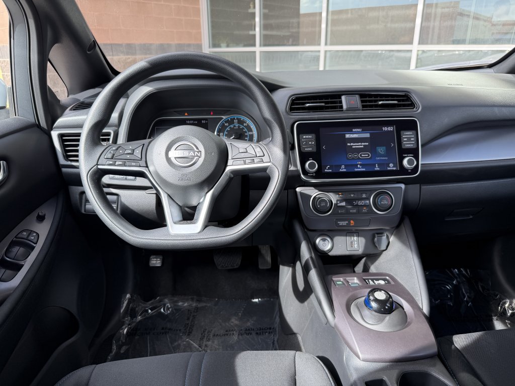 Used 2025 Nissan Leaf S FWD image 16