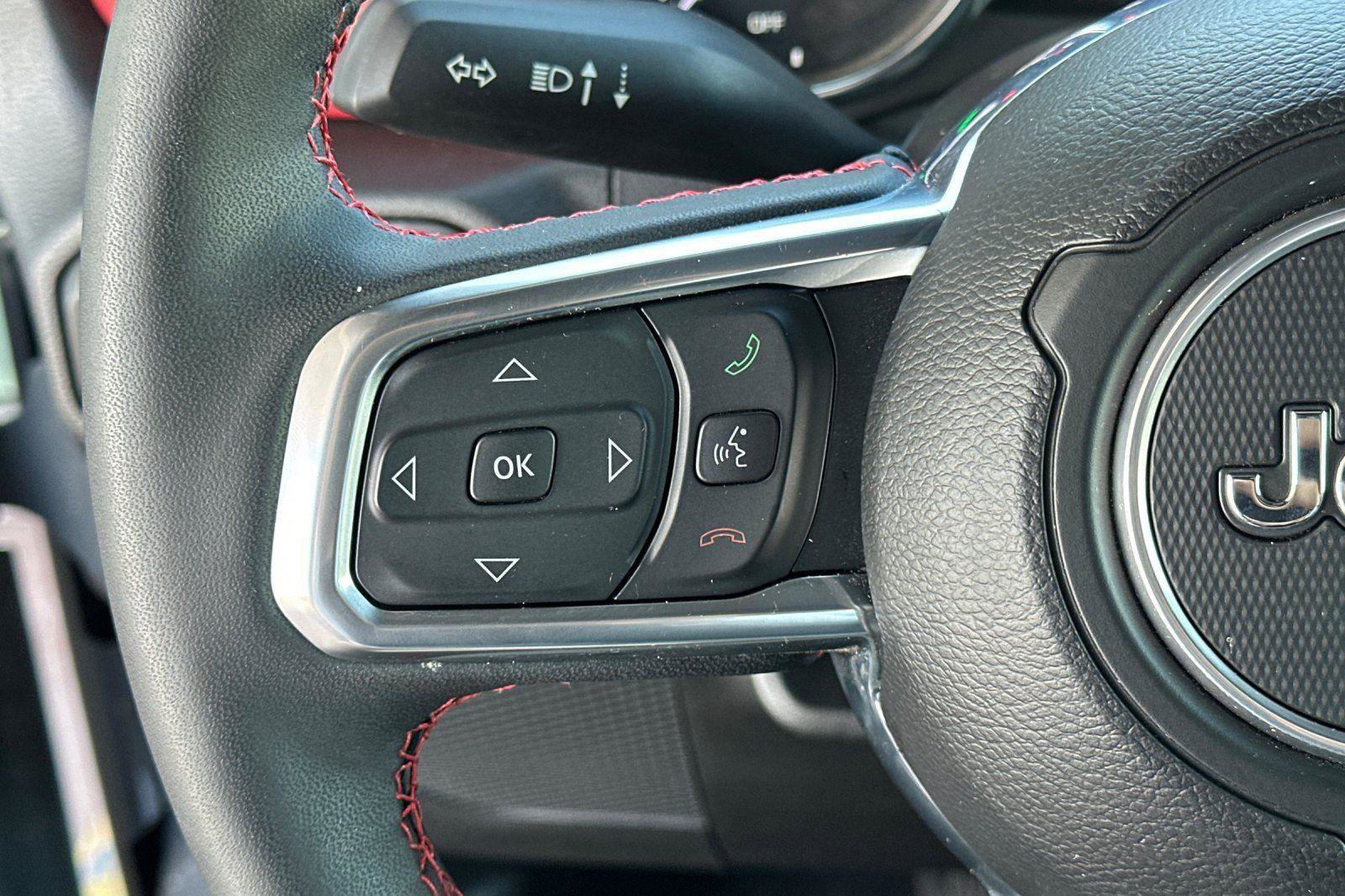 Used 2023 Jeep Wrangler Unlimited Rubicon 4xe image 27