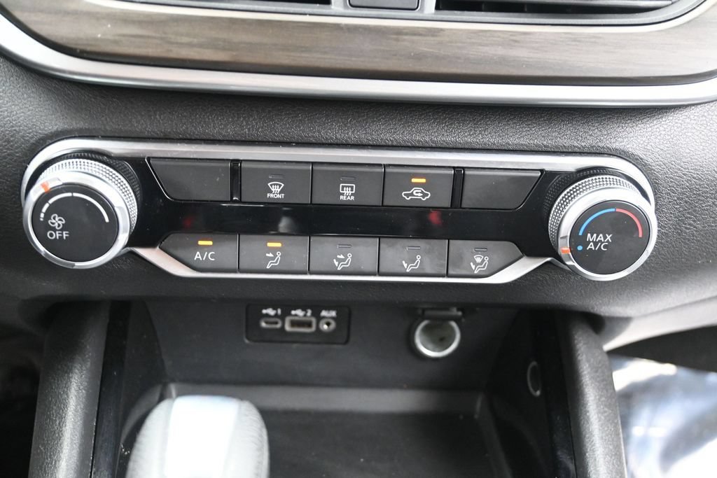 Used 2024 Nissan Altima 2.5 SV FWD image 17