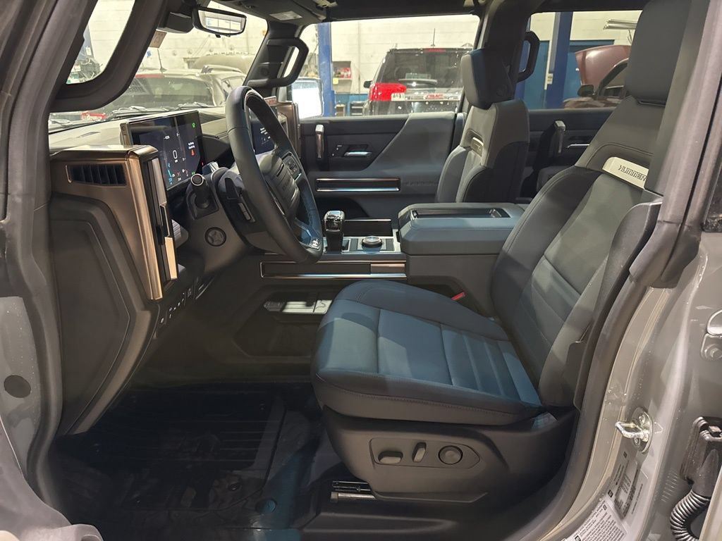 New 2025 GMC Hummer EV 2X AWD/4WD image 18