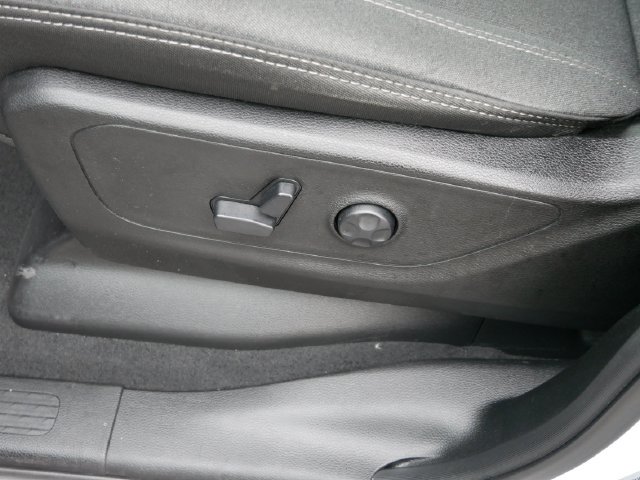 Used 2019 RAM 1500 Big Horn AWD/4WD image 19