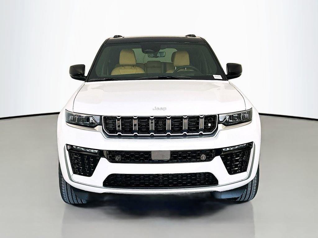 New 2026 Jeep Grand Cherokee Summit AWD/4WD image 2